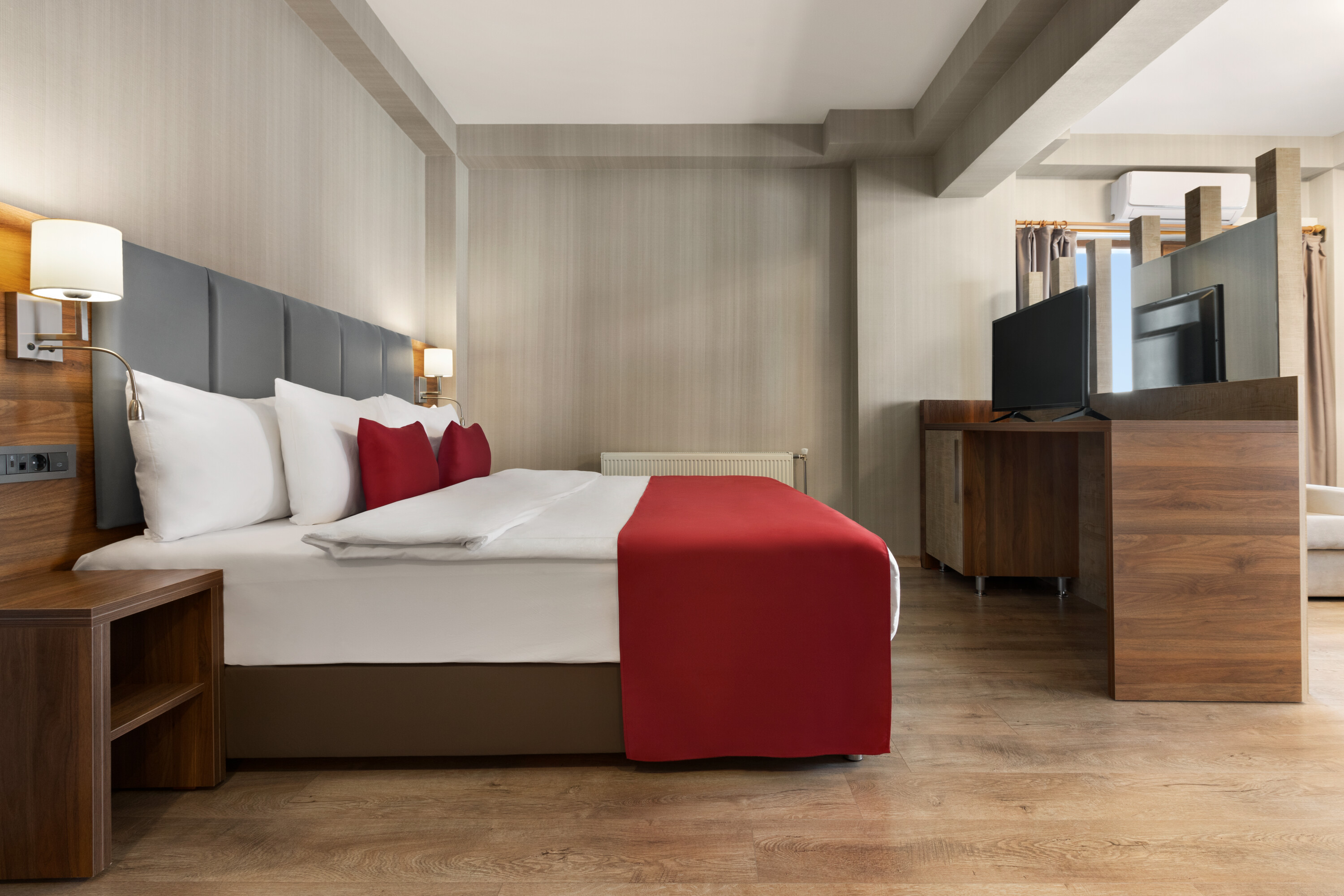 Junior Suite Room